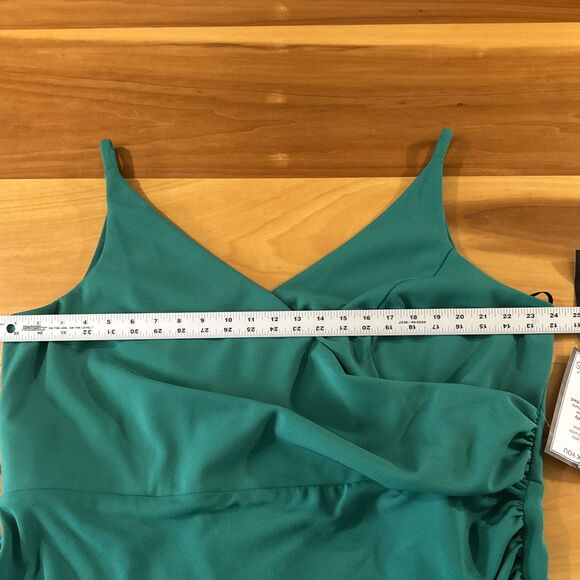 Betsy Adam Knee Length Dress. 22W. Green. Sleeveless. Stretch. Spaghetti Straps - Picture 4 of 12